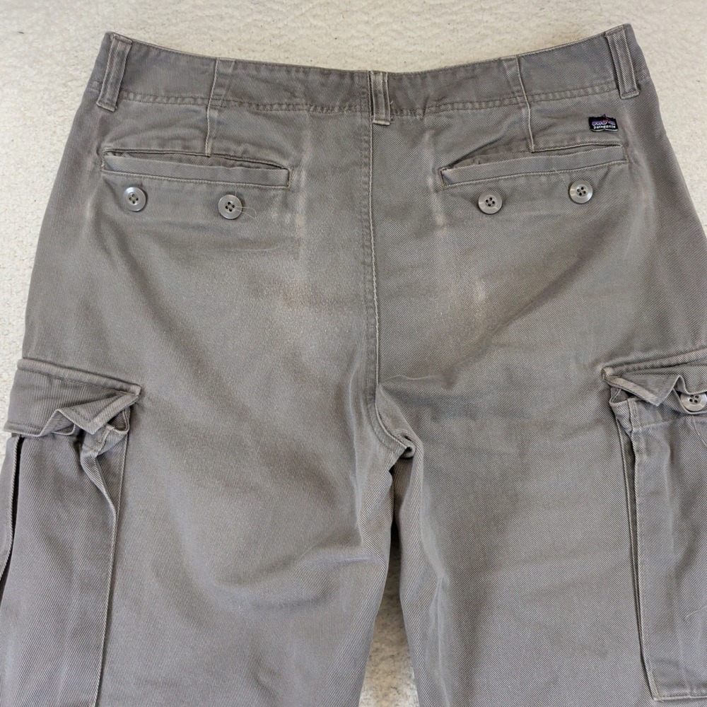 Patagonia Mens 34 Organic Cotton Cargo Pants Gray Gravel 55375 Fall 2008 Y2K - Picture 5 of 11